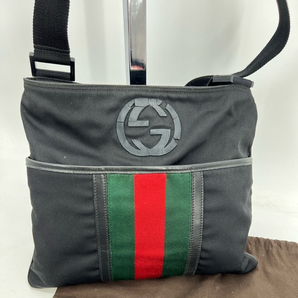Gucci crossbody bag - Picture 11 of 15